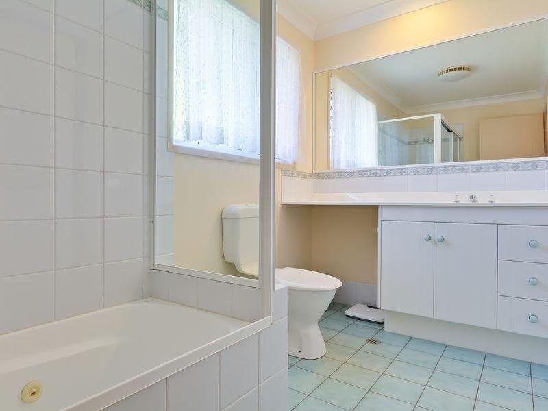 7/16 Hill Crescent, Carina Heights QLD 4152