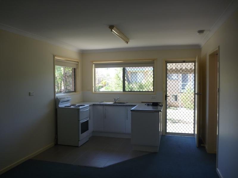 2/15 Strathairlie Square, Macgregor QLD 4109