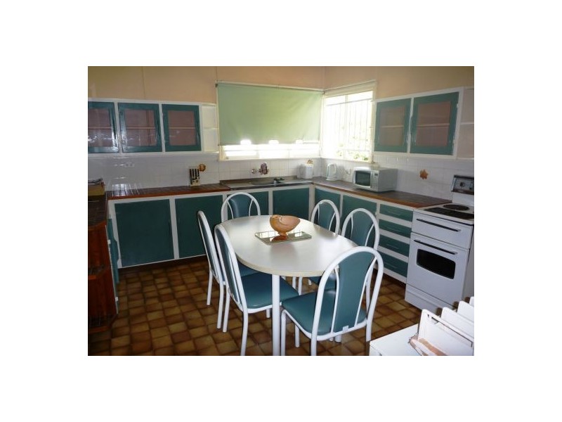 5 Napier Street, Carina Heights QLD 4152