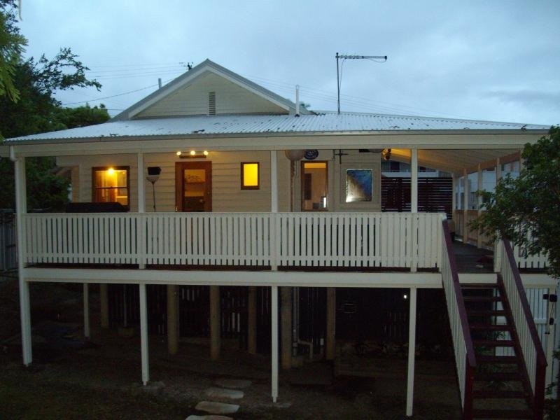 14 Doyle Street, Coorparoo QLD 4151