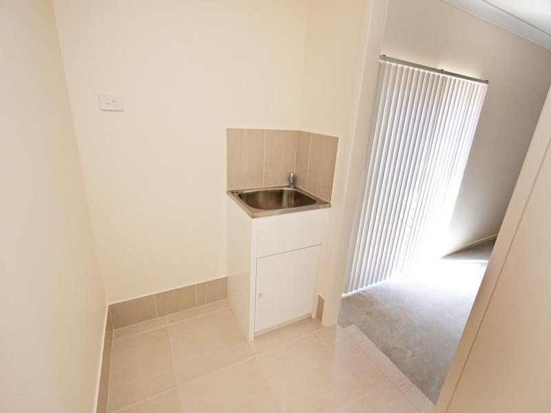 1/47 Larbonya Crescent, Capalaba QLD 4157