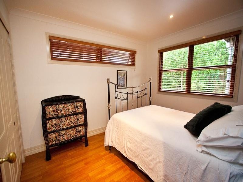 372 Chatsworth Road, Coorparoo QLD 4151