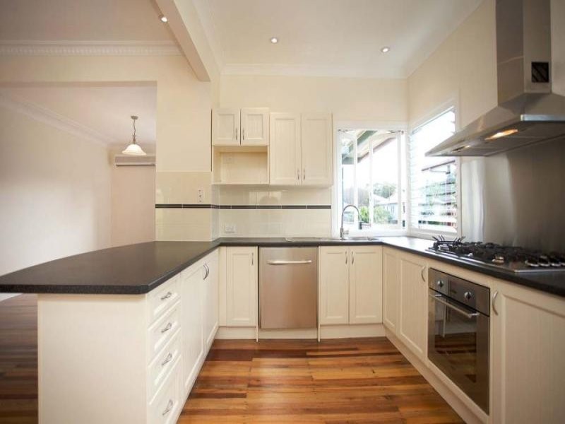 20 Long Street, Camp Hill QLD 4152