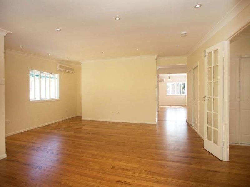 20 Long Street, Camp Hill QLD 4152