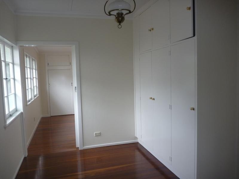 30 Hartley Street, Camp Hill QLD 4152