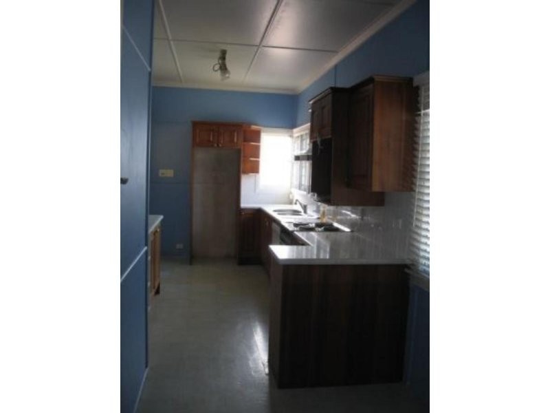 41 Stella Street, Holland Park QLD 4121