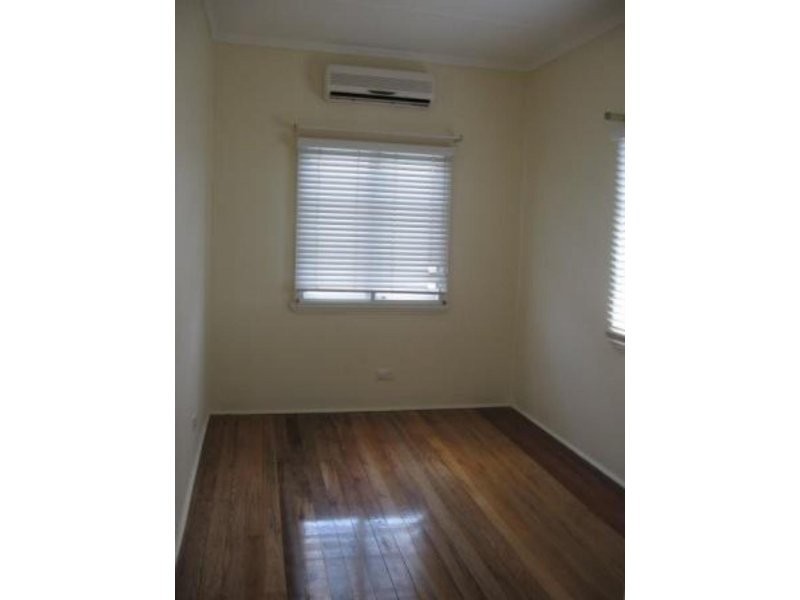 41 Stella Street, Holland Park QLD 4121