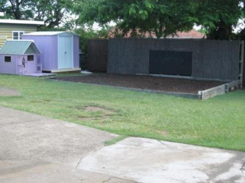 41 Stella Street, Holland Park QLD 4121