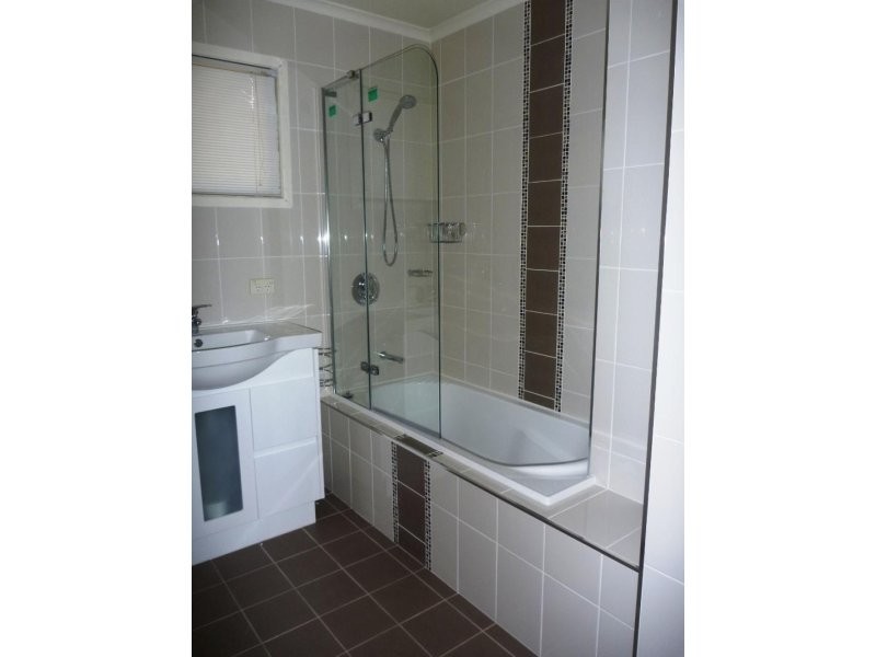 105 Hammersmith Street, Coopers Plains QLD 4108