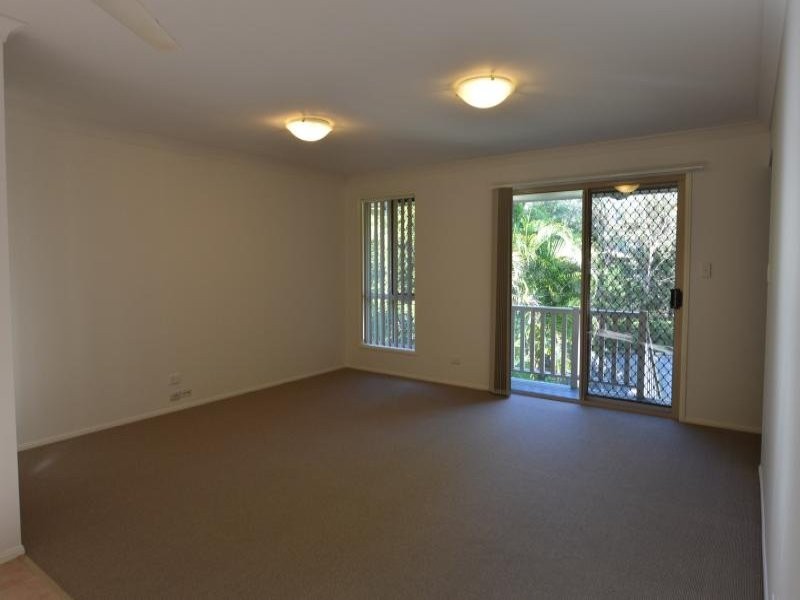 9 Thredbo Court, Belmont QLD 4153