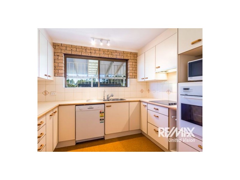 7 Galahad Street, Carindale QLD 4152