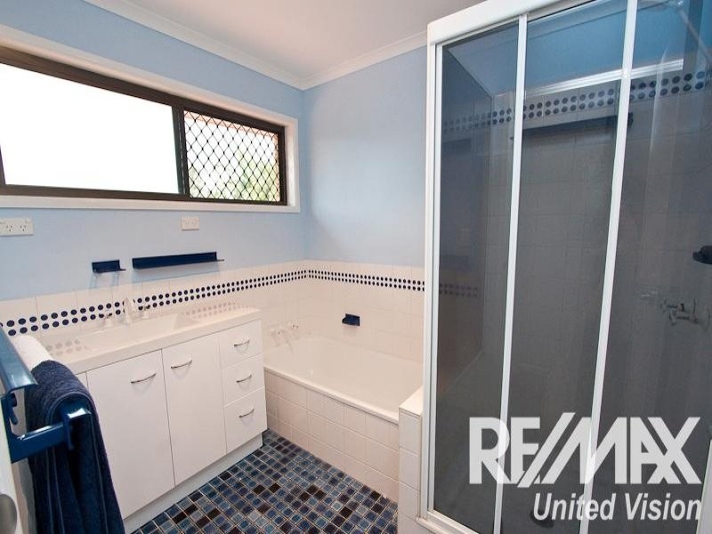 7 Galahad Street, Carindale QLD 4152