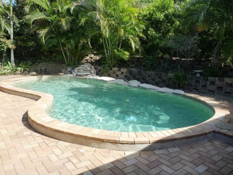 8 Leilani Court, Carina QLD 4152