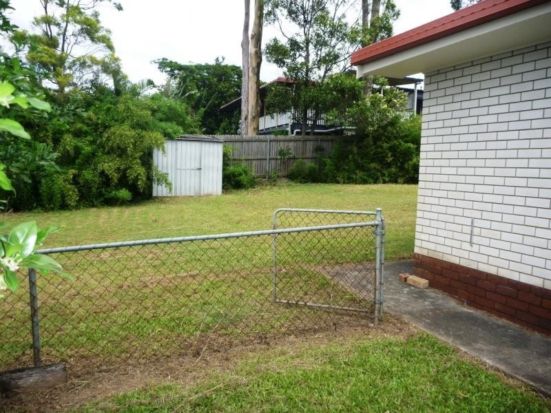 223 Wecker Road, Mansfield QLD 4122