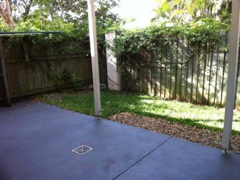 11/10 Stanton Road, Tingalpa QLD 4173