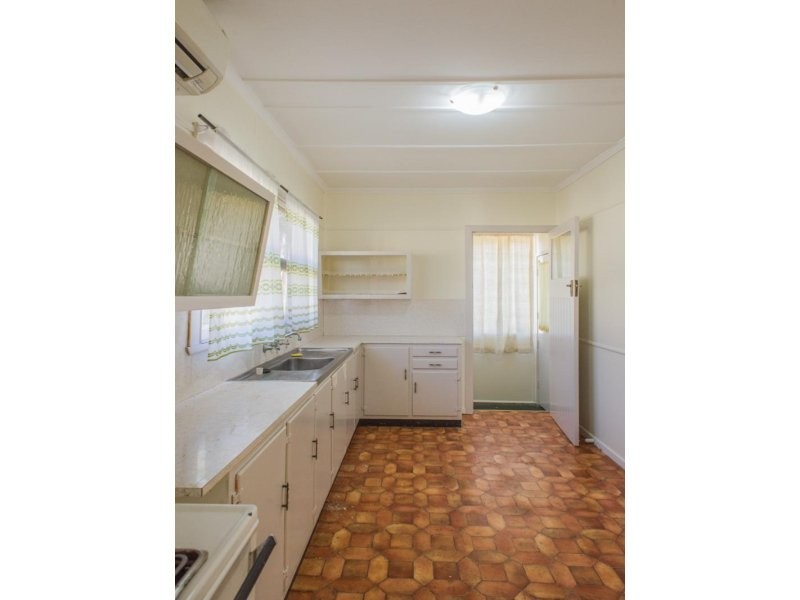 57 Gallipoli Road, Carina Heights QLD 4152
