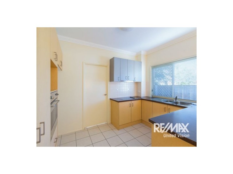 2/112 Orana Street, Carina QLD 4152