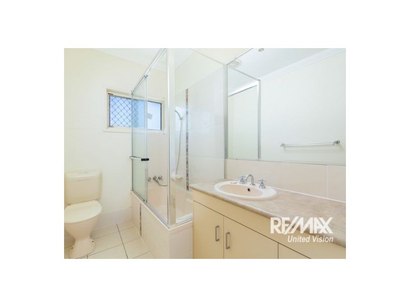 2/112 Orana Street, Carina QLD 4152