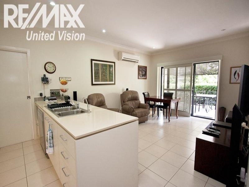 35/16 Surbiton Court, Carindale QLD 4152