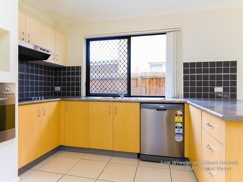 38 Reynolds Street, Carindale QLD 4152