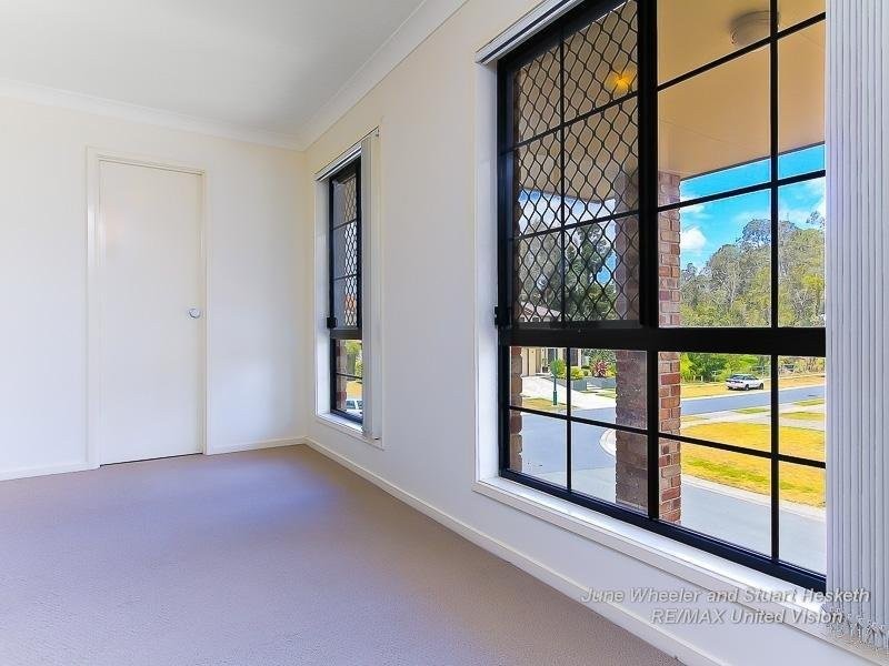 38 Reynolds Street, Carindale QLD 4152