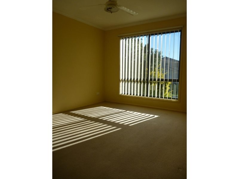 5 Clearmount Crescent, Carindale QLD 4152