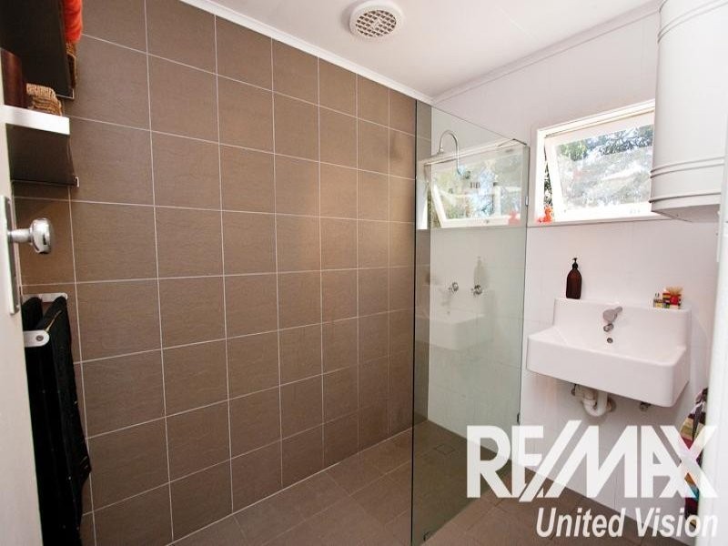 53 Cotswold Street, Carina QLD 4152