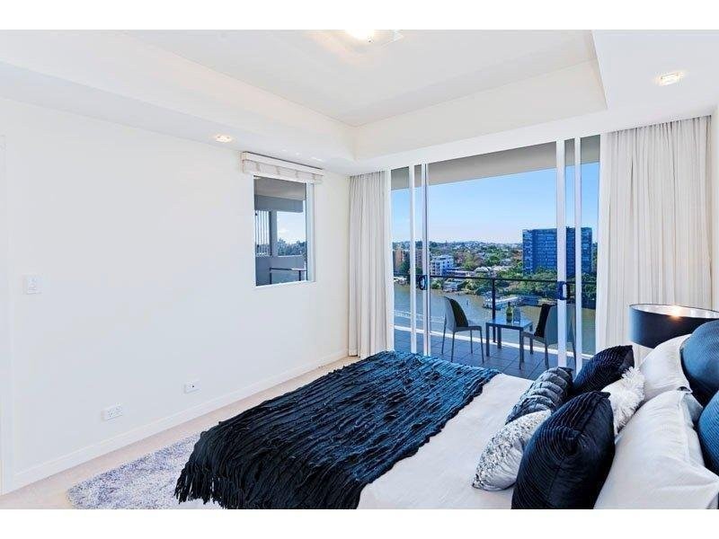 43/98 Thorn Street, Kangaroo Point QLD 4169