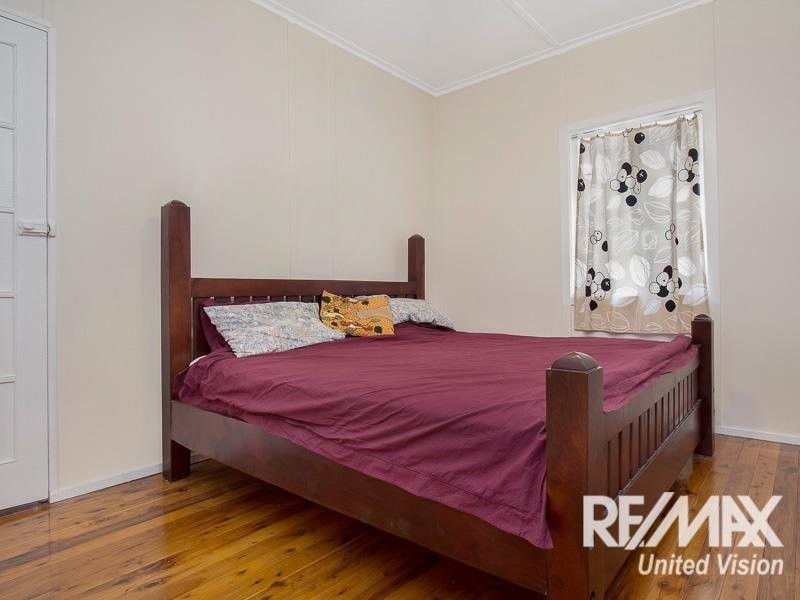 43 Raeburn Street, Manly QLD 4179