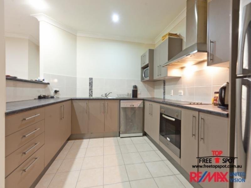 2/104 Finucane Road, Alexandra Hills QLD 4161
