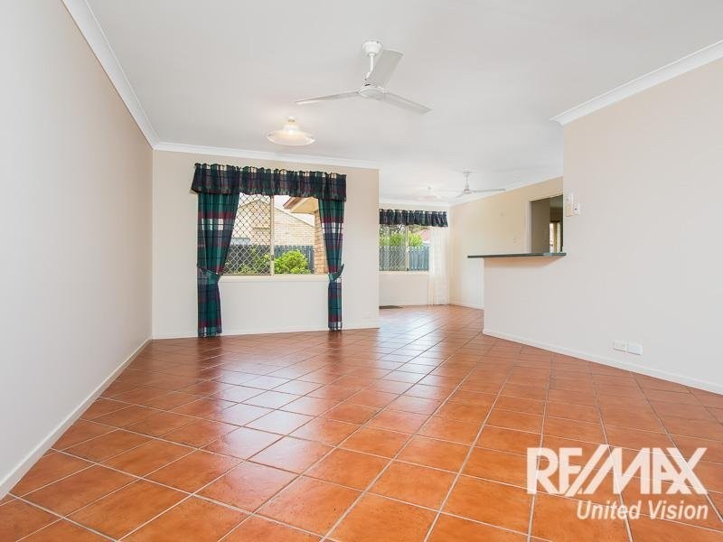 14 Autumn Close, Carina QLD 4152