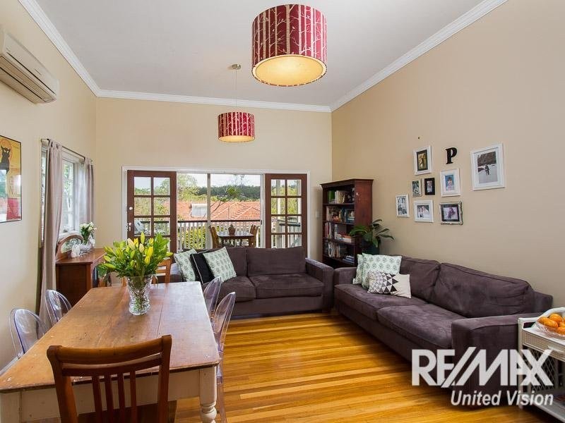 25 Barmore Street, Tarragindi QLD 4121