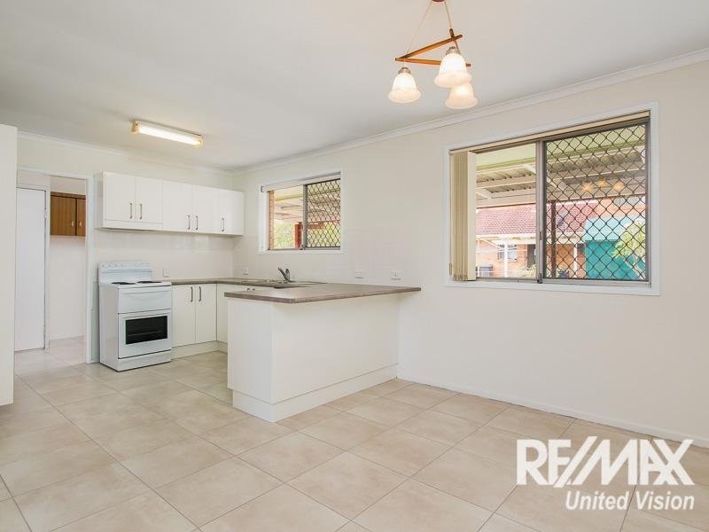 28 Tristan Street, Carindale QLD 4152