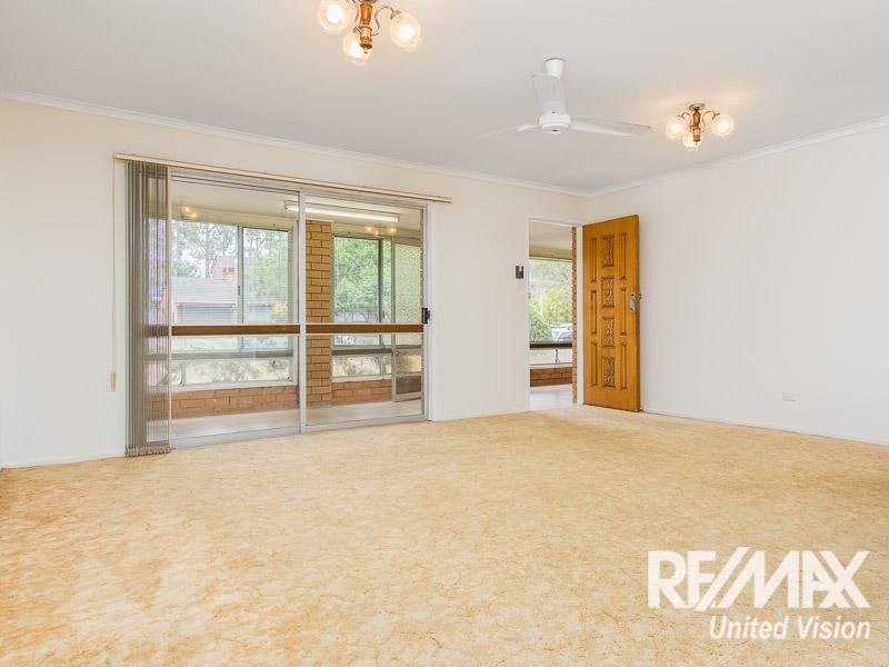 28 Tristan Street, Carindale QLD 4152