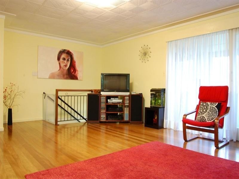 16 Koumala Street, Mansfield QLD 4122