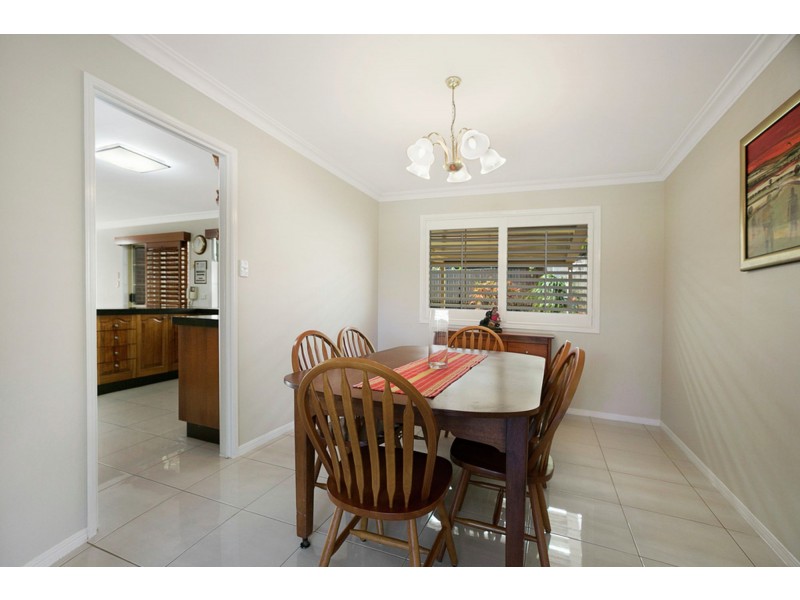 3 Kilmorey St, Carindale QLD 4152