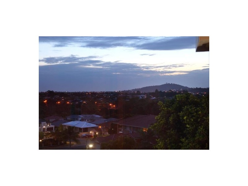 15 Highbury Close, Carindale QLD 4152