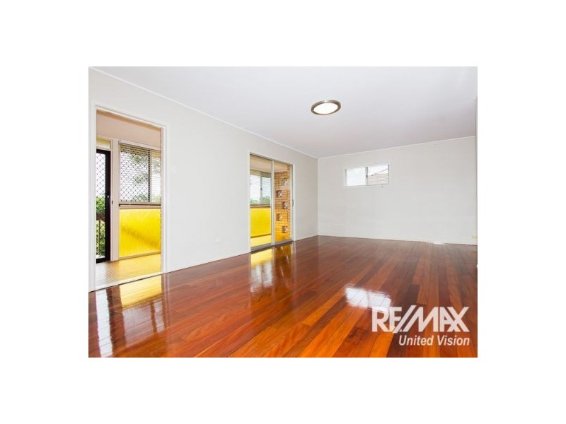 9 Orsan St, Wynnum West QLD 4178