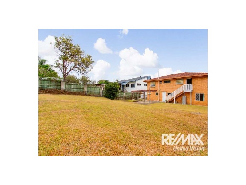9 Orsan St, Wynnum West QLD 4178