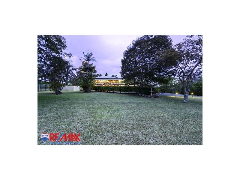 381 London Road, Belmont QLD 4153