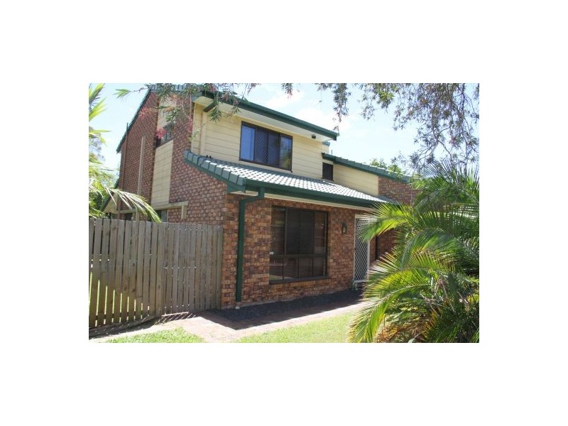 85 Scrub Road, Carindale QLD 4152