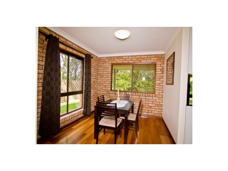 85 Scrub Road, Carindale QLD 4152