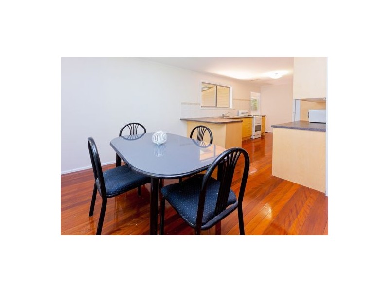 44 Floral St, Mount Gravatt East QLD 4122