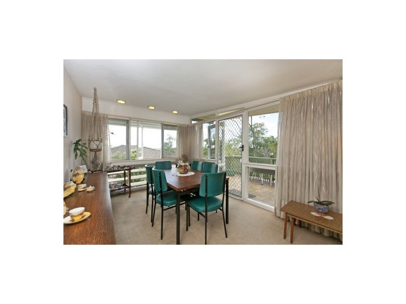 16 Burchell St, Carina QLD 4152