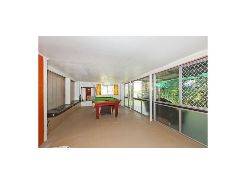 16 Burchell St, Carina QLD 4152