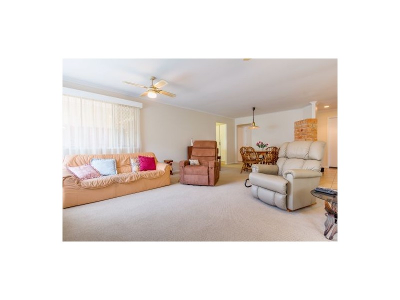 6 Baynes Street, Carindale QLD 4152