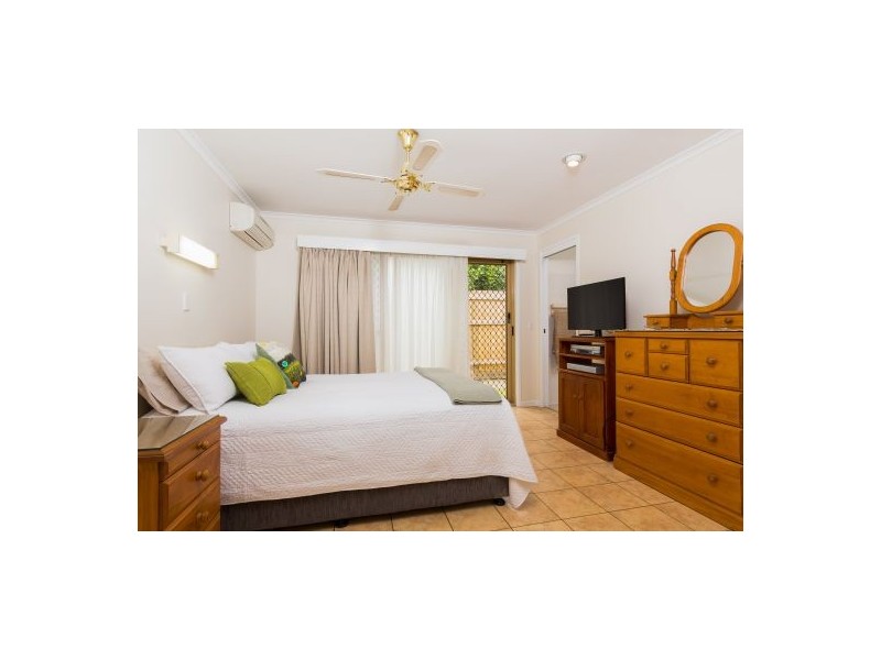 6 Baynes Street, Carindale QLD 4152