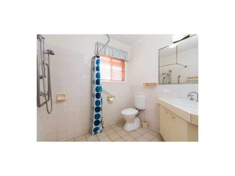 6 Baynes Street, Carindale QLD 4152