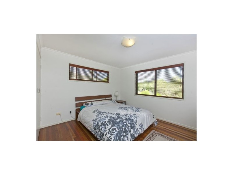 57 Blackberry Street, Mansfield QLD 4122