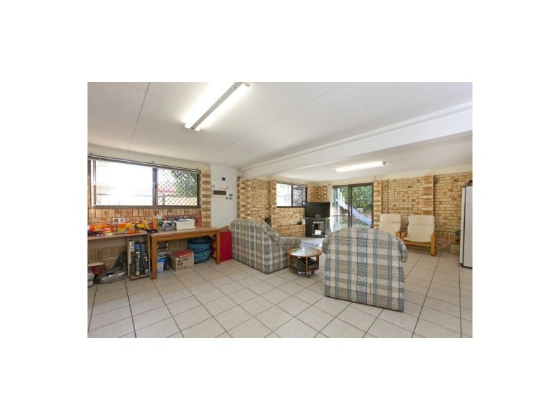 57 Blackberry Street, Mansfield QLD 4122